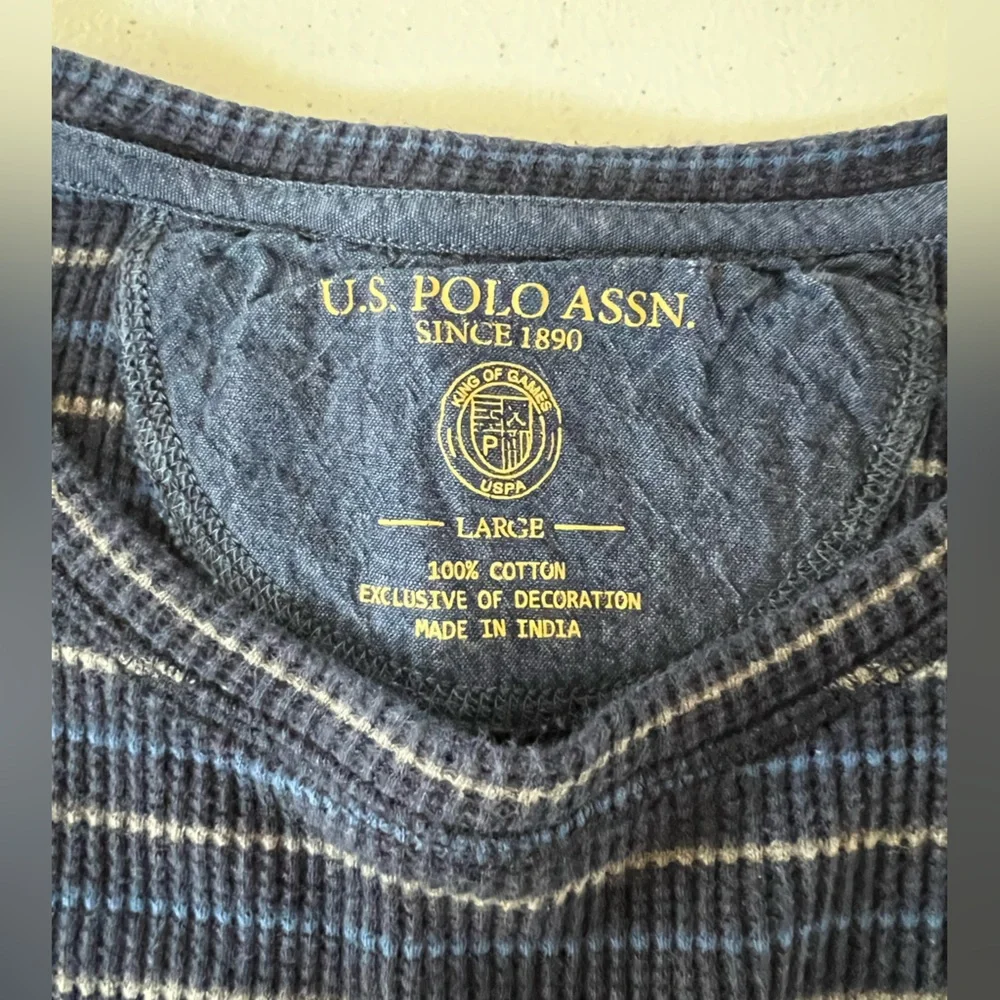 U.S. Polo Assn. Blue Striped Crewneck Sweater Size Large (more like a Medium)